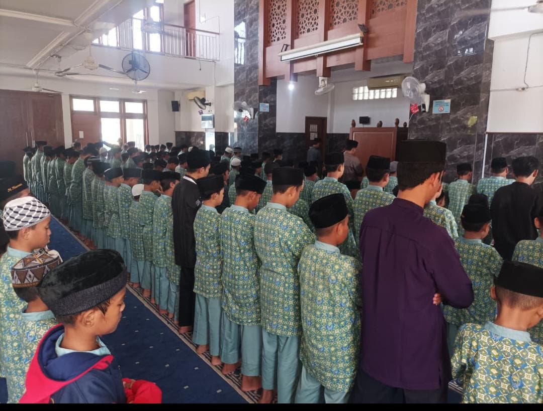 BACAAN ZIKIR DAN PETANG MELINDUNGI DARI BALA DAN MUSIBAH