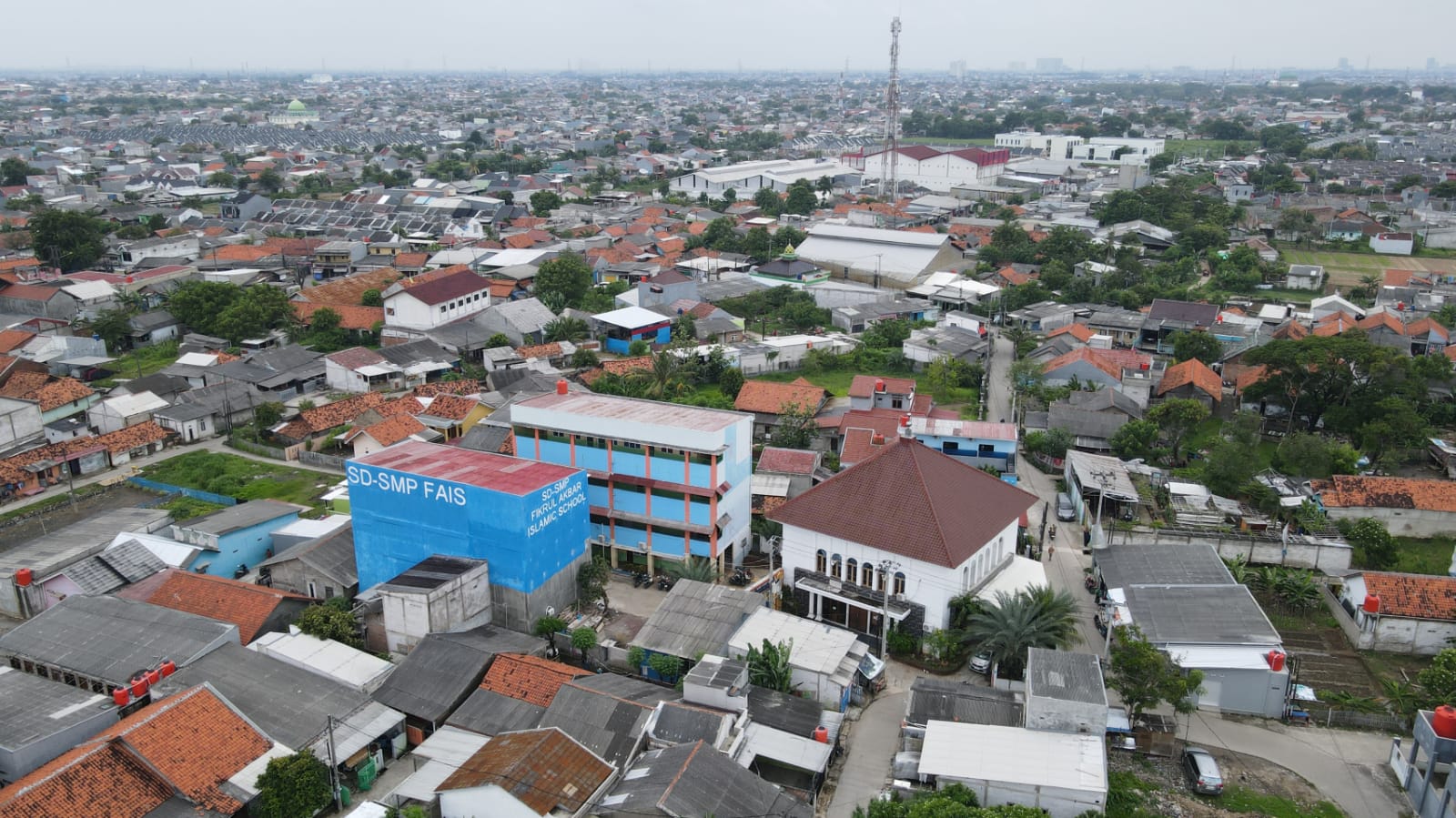 MENUNGGU YANG DITUNGGU