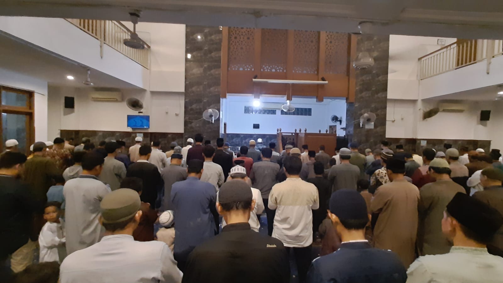 STRATEGI AGAR TIDAK TIDUR SAAT JUM’ATAN
